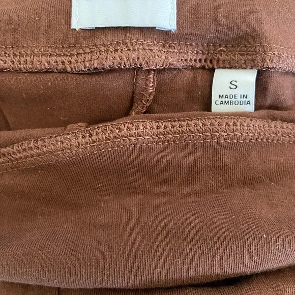 Aritzia Brown Flare Leggings - Picture 3 of 3